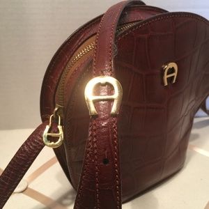 Etienne Aigner Bags - Etienne Aigner Brown Croc Leather Crossbody Etienne Aigner Bags - Etienne Aigner Brown Croc Leather Crossbody